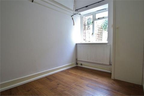 2 bedroom flat to rent, Leopold Road, Brighton, BN1