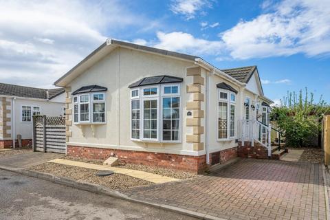 2 bedroom detached bungalow for sale, Swanlow Drive, Acaster Malbis, York