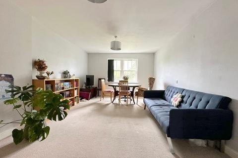 3 bedroom apartment for sale, Lynmouth Gardens, Chelmsford, CM2