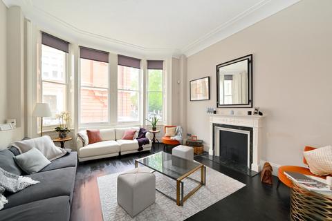 3 bedroom flat to rent, Cadogan Square, Knightsbridge, SW1X