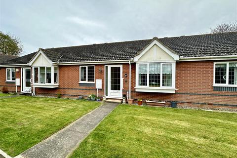 2 bedroom terraced bungalow for sale, Dunkerley Court, Stalham NR12