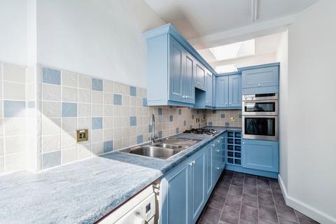 2 bedroom flat for sale, Lansdown Grove, Bath BA1