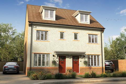 3 bedroom semi-detached house for sale, Plot 346, The Makenzie at Bloor Homes at Felixstowe, High Street, Walton IP11