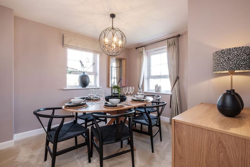 Dining Room in 4 bed Alderney