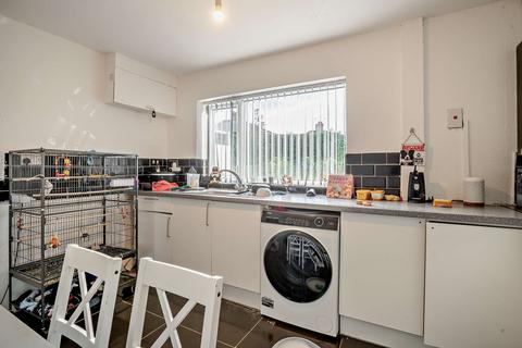 20 Cliffe Place, Stoke-on-trent, ST6 7AX