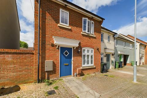 10 Canberra Road, Carbrooke, Thetford, IP25 6GQ