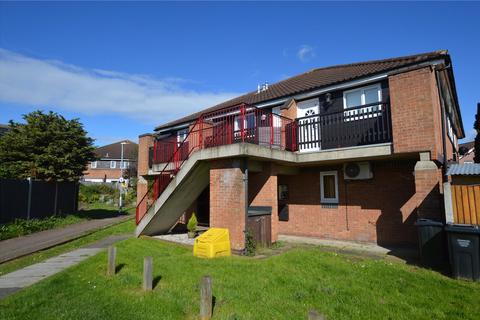 1 bedroom maisonette for sale, Orlando Drive, Burnt Mills, Essex, SS13