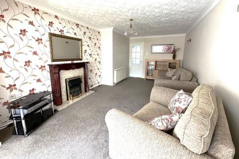 2 bedroom detached bungalow for sale, 7 Cranesbill Road, NR33