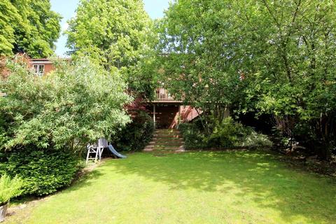 20 Morlais, Emmer Green, Reading, RG4 8PQ