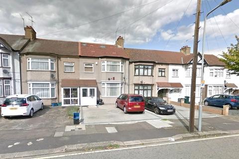 3 bedroom terraced house for sale, Martley Drive, Ilford, IG2