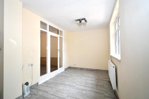 3 bedroom terraced house for sale, Martley Drive, Ilford, IG2