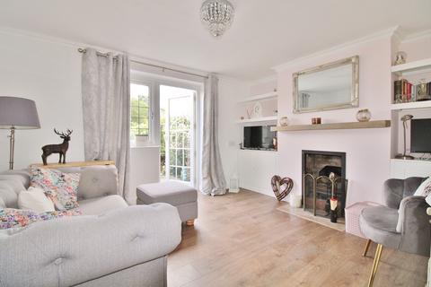 14 Andrew Road, Wallingford, OX10 8AE