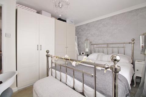 14 Andrew Road, Wallingford, OX10 8AE