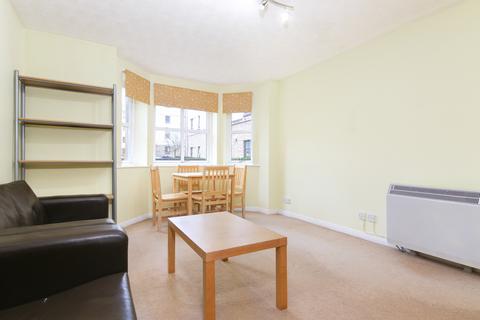 2 bedroom ground floor flat for sale, 17/2 St Leonard's Lane, Edinburgh, EH8 9SD