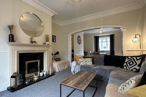 3 bedroom semi-detached house for sale, Wansbeck Road, Jarrow, Tyne and Wear, NE32 5SR