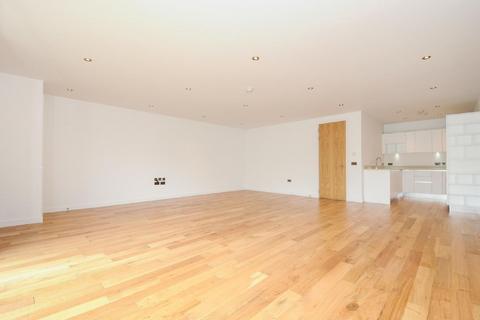 2 bedroom flat for sale, Finchley Road,, Hampstead