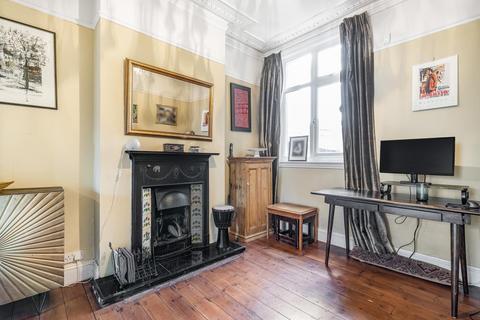 4 bedroom end of terrace house for sale, Dunstans Road, East Dulwich