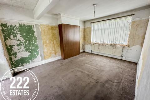 3 bedroom semi-detached house for sale, 2 Hillberry Crescent Warrington WA4 6AF