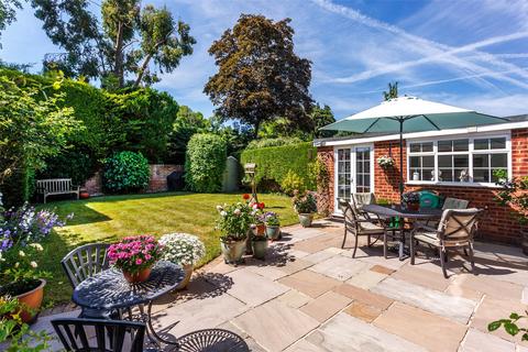 23 Bovingdon Heights, Marlow, SL7 2JR