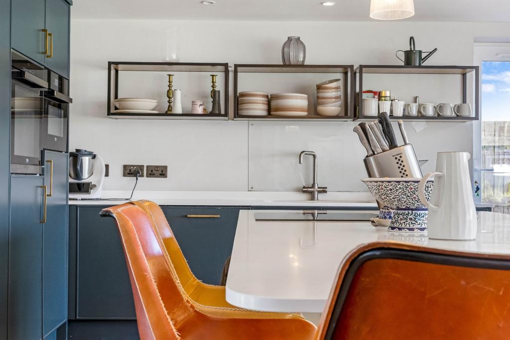 Kitchen Family Rm