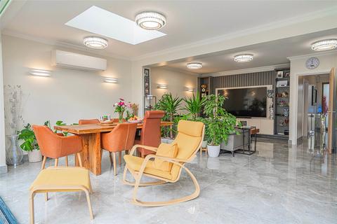 188 East End Road, London, N2 0PT
