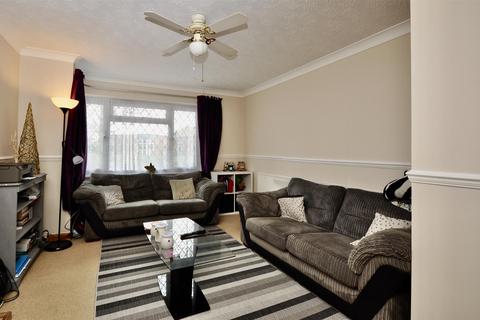 31 Bircham Road, Taunton, TA2 8EX