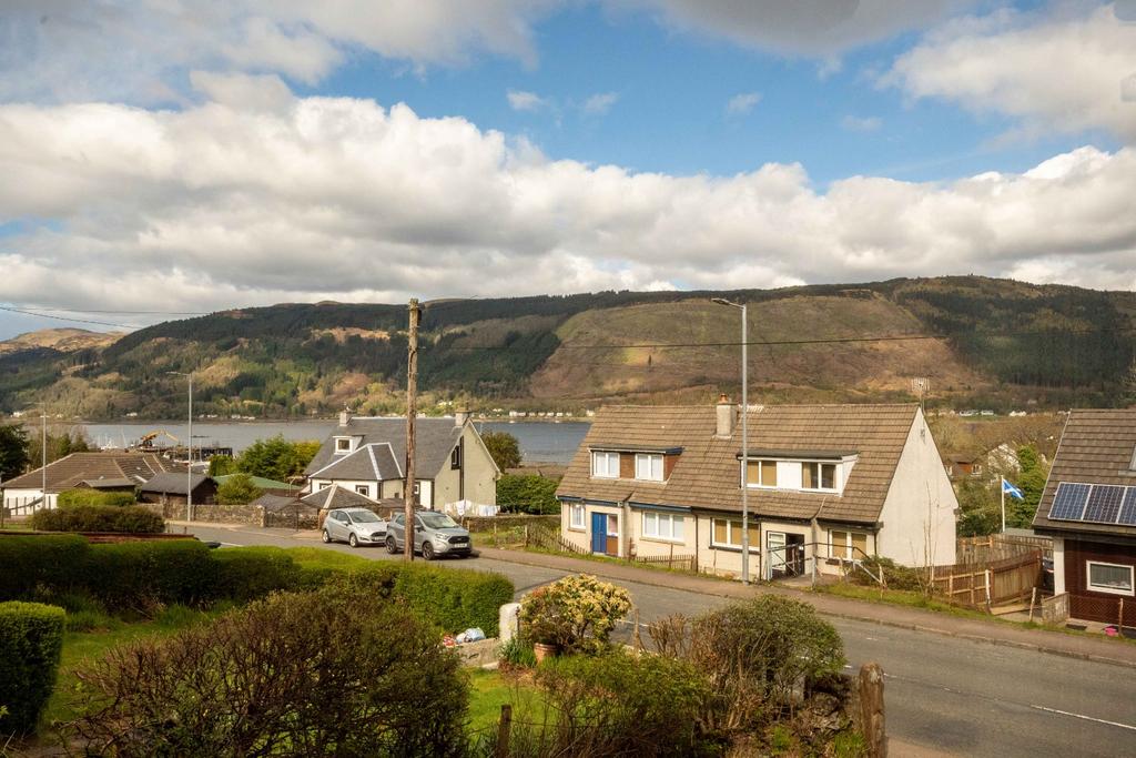 1 Travancore, Sandbank, Dunoon 3 bed ground floor flat for sale £150,000