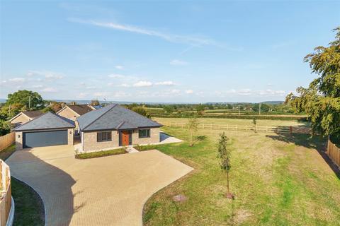 3 bedroom detached bungalow for sale, Blagdon Hill - 1 Acre in all - 3/4 bedrooms