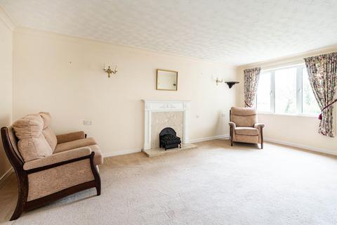 2 bedroom retirement property for sale, St. Marys Mead, Witney OX28