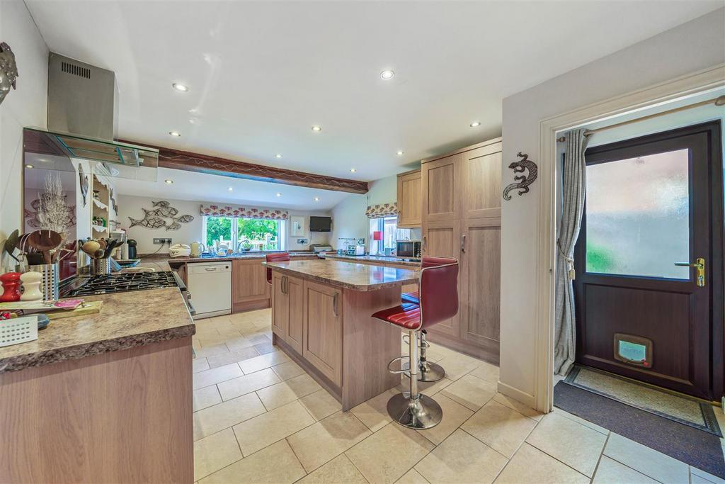 Breakfast Room