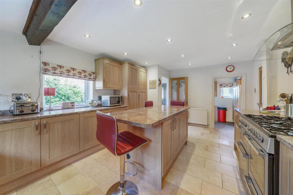 Breakfast Room