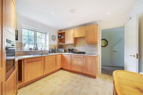 2 bedroom retirement property for sale, Gatchell Oaks