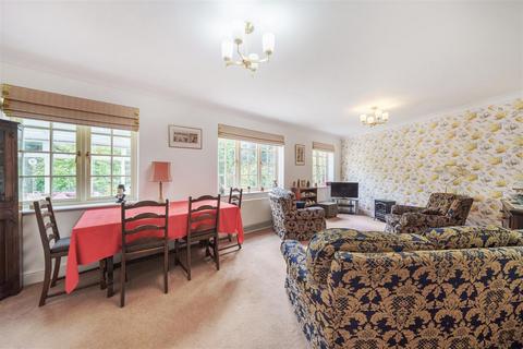 2 bedroom retirement property for sale, Gatchell Oaks