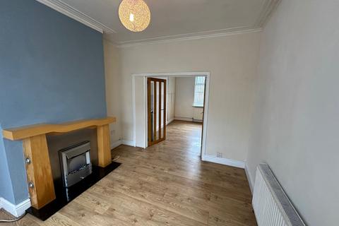 3 bedroom terraced house to rent, Darley Street, Stretford, M32 0PN