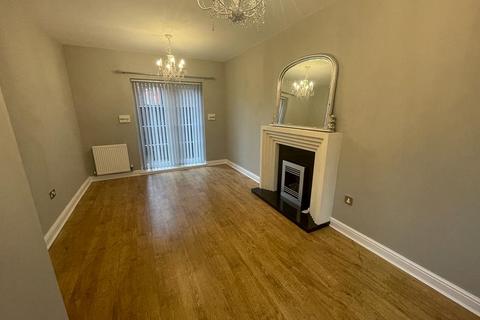 3 bedroom house to rent, Woodland View, Godley, Hyde