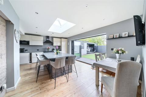 5 bedroom bungalow for sale, Kenilworth Road, Surrey TW15