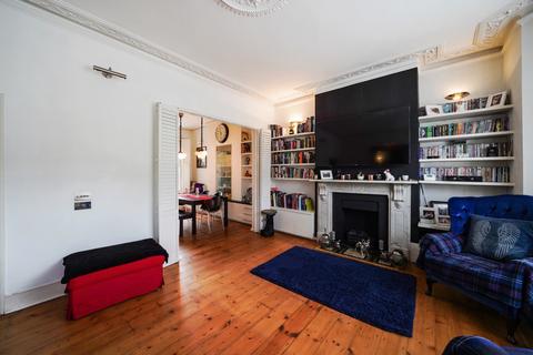 3 bedroom flat for sale, Crayford Road, Tufnell Park, N7