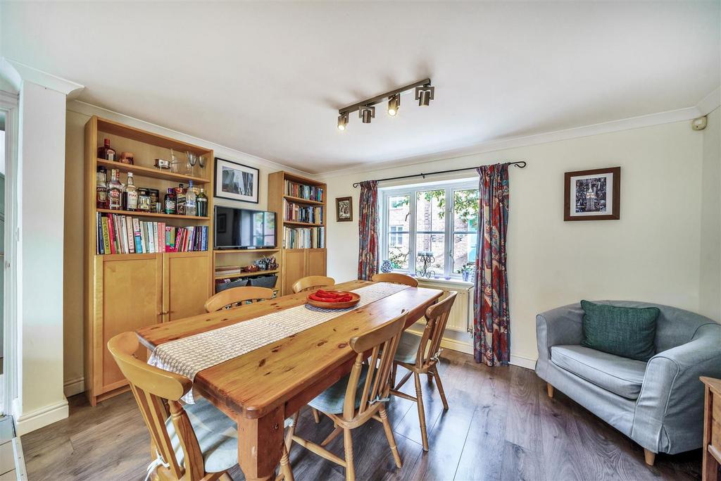 Breakfast Room