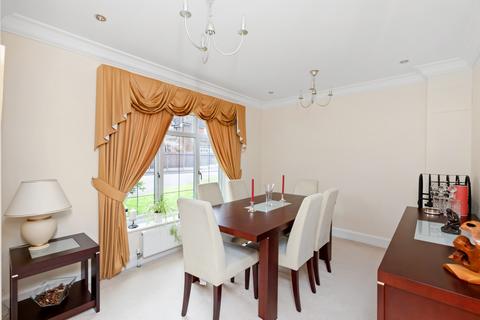 2 West View, Ashtead, KT21 2JD