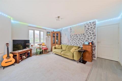 2 bedroom flat for sale, Morse Road