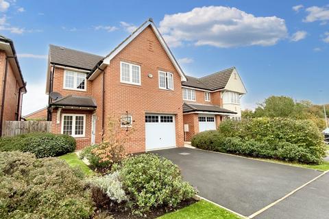 4 bedroom detached house for sale, Cranleigh Drive, Manchester M28