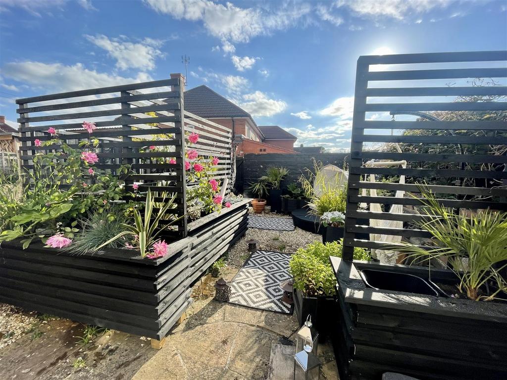 Garden - Summer