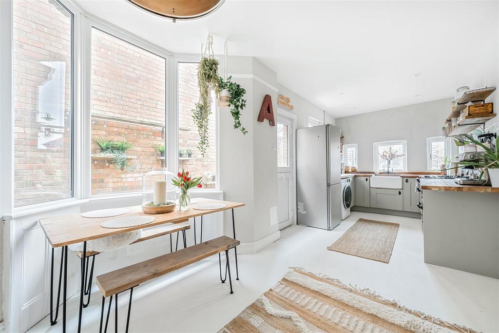 Breakfast Room