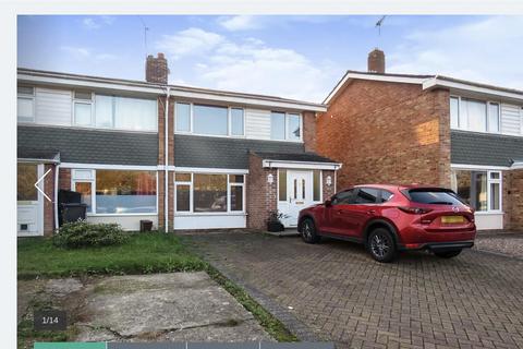 3 bedroom end of terrace house for sale, Raps Green, Taunton