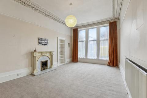 2 bedroom flat for sale, Holyrood Crescent, Glasgow, G20 6HJ