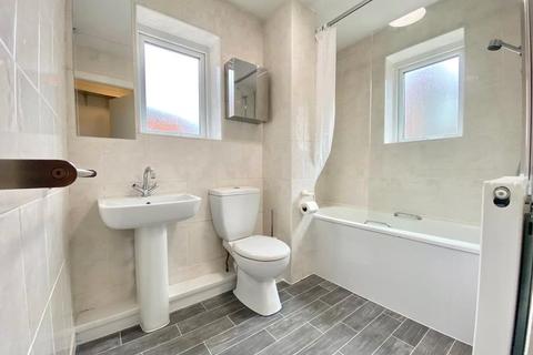 2 bedroom apartment for sale, Goschen Street, Gateshead, Tyne and Wear, NE8