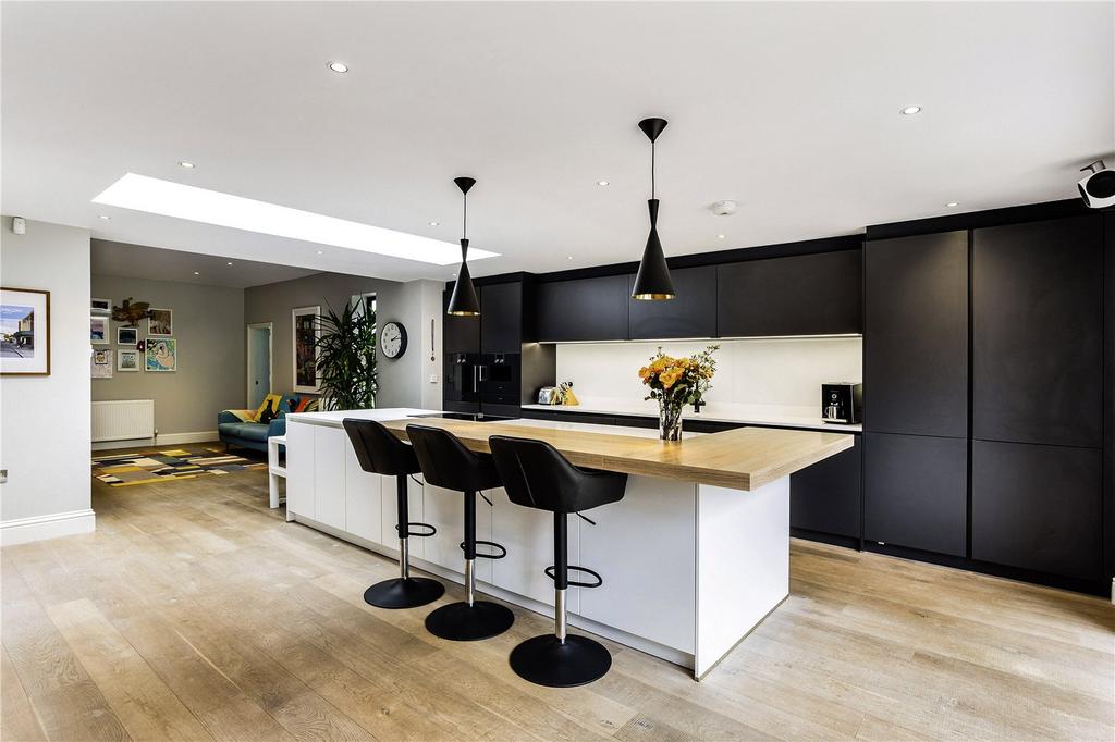 Kitchen/Living