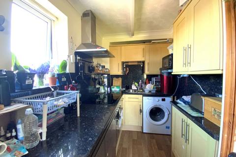 1 bedroom flat for sale, Thurlow Road, Torquay, TQ1 3EE