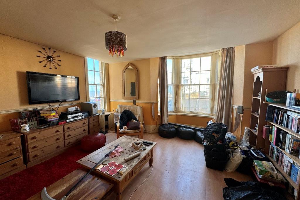 Flat 1