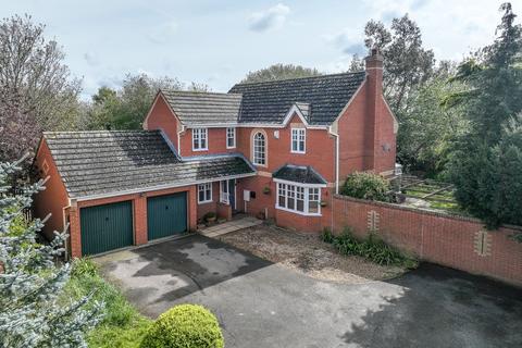 4 bedroom detached house for sale, Low Side, Upwell, PE14